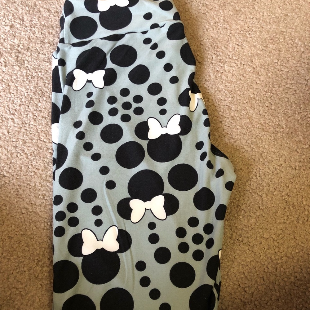 LuLaroe Disney Leggings!